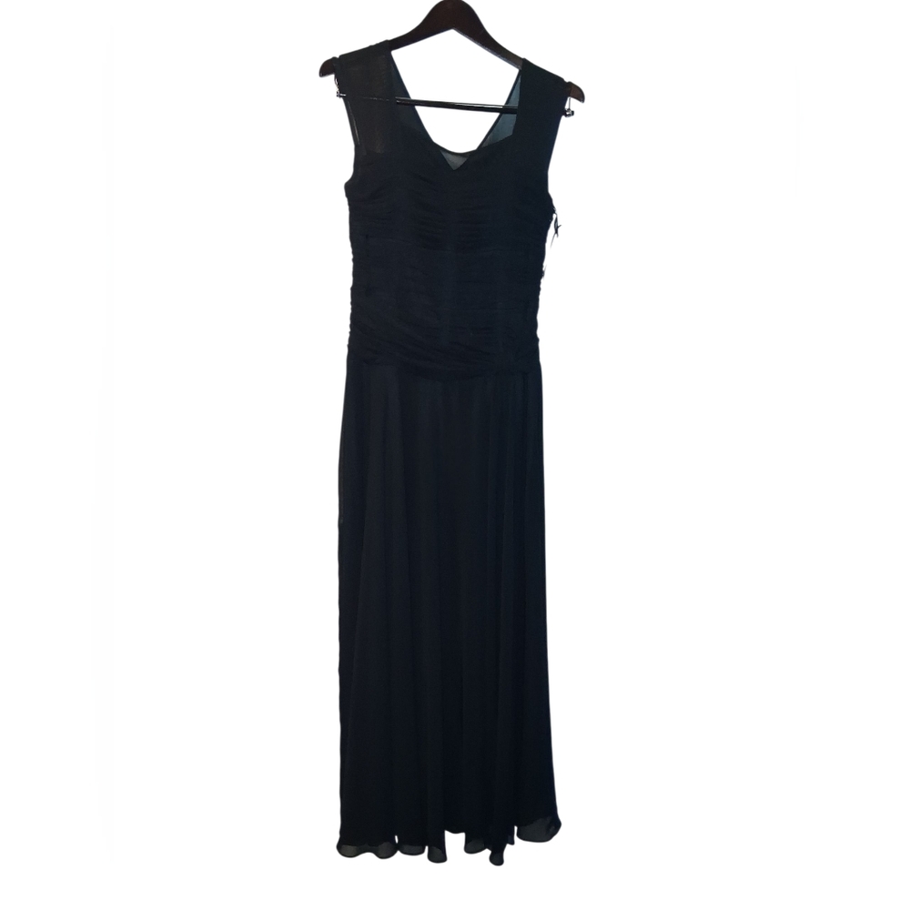 Signature by Sangria Elegant Black Maxi Dress